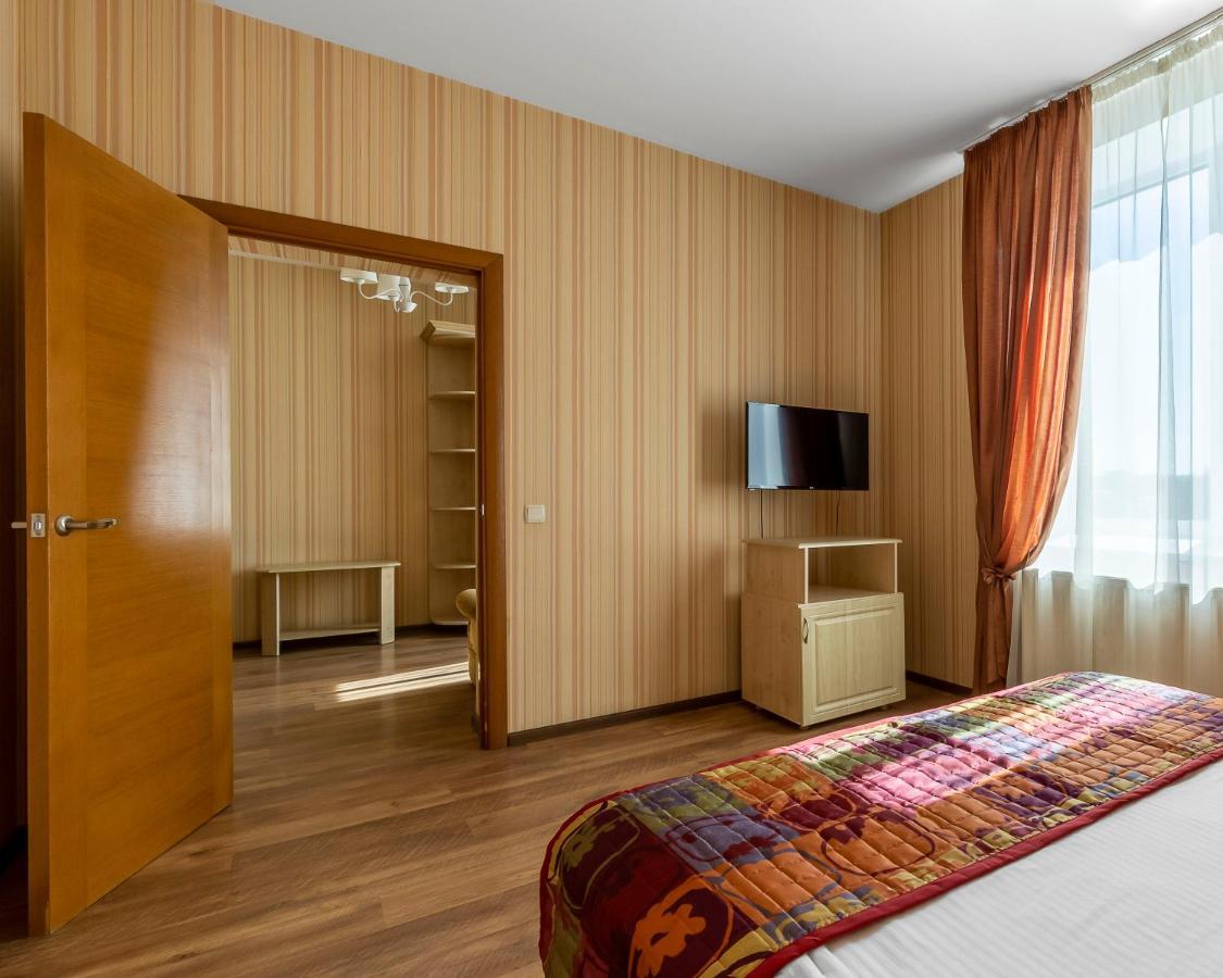 Гостиница Siesta Киев Sofiivska Borshchahivka Luaran gambar